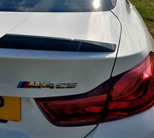 BMW M4cs - a headturning bridal car